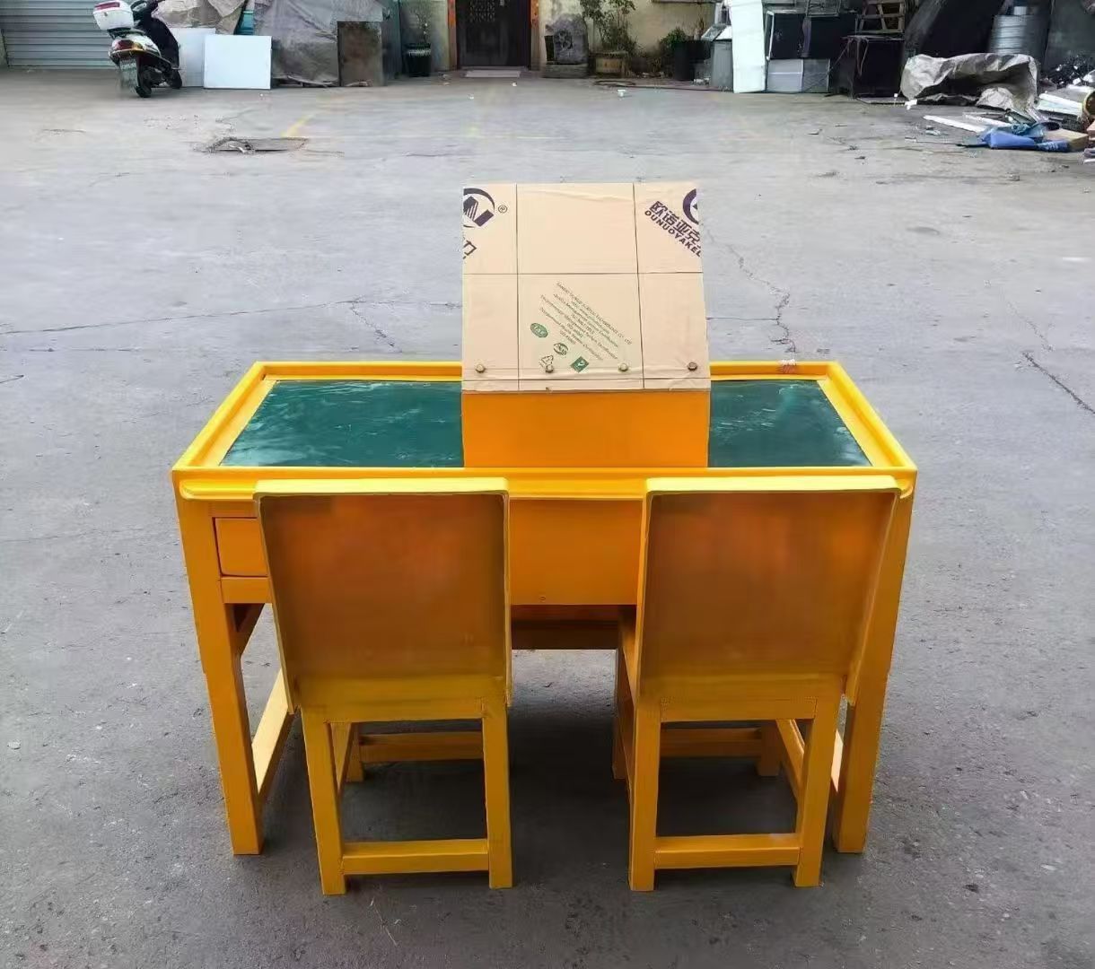 黑水防静电导通桌井下煤矿火工品发放桌：危险品流转的安全守护者